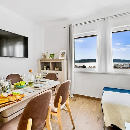 Panoramic Beachfront Island Views King Size Terrace アパート ザボリッチ