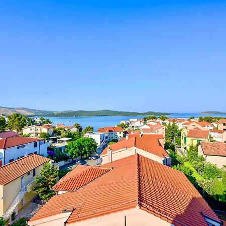 Panoramic Beachfront Island Views King Size Terrace *