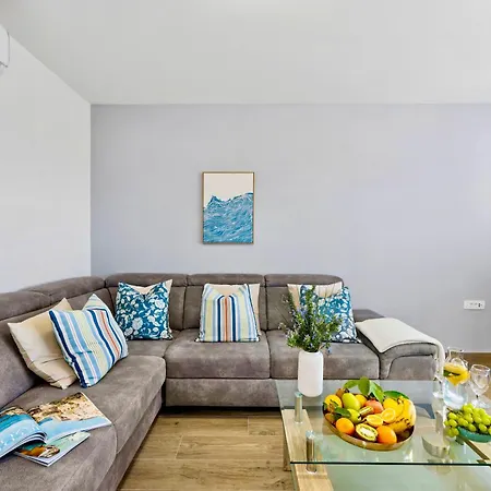 Panoramic Beachfront Island Views King Size Terrace アパート