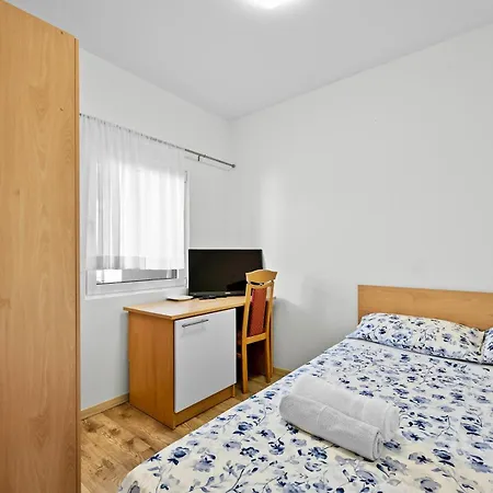 Panoramic Beachfront Island Views King Size Terrace * ザボリッチ