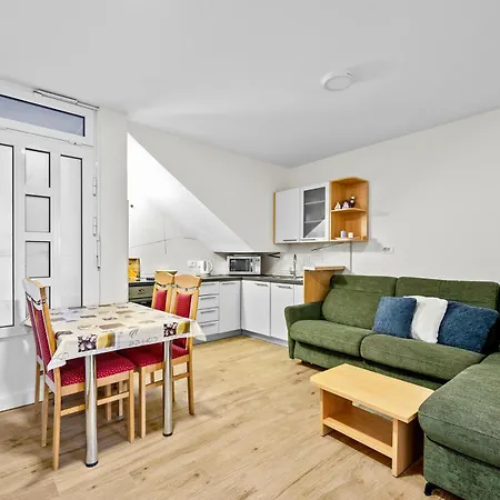 Panoramic Beachfront Island Views King Size Terrace * ザボリッチ