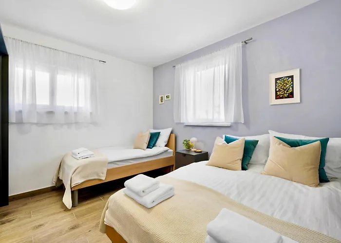 Panoramic Beachfront Island Views King Size Terrace Daire