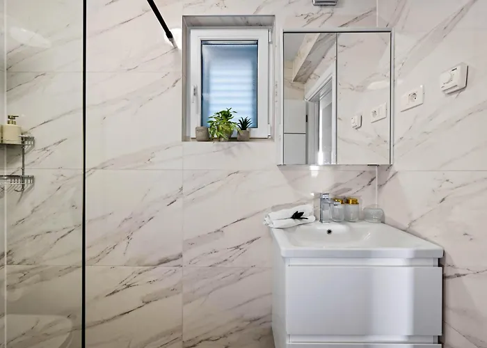 Panoramic Beachfront Island Views King Size Terrace アパート ザボリッチ